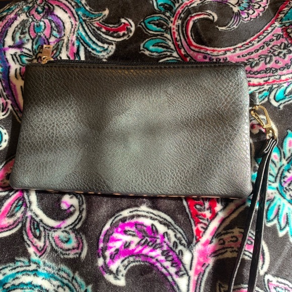 Wristlet - Picture 2 of 3